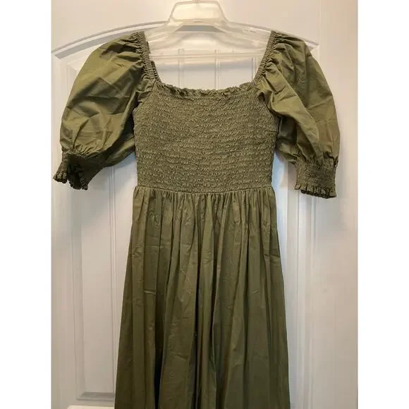 INC International Concepts Women’s Off The Shoulder Smocked Dress Size S Green - Picture 2 of 6